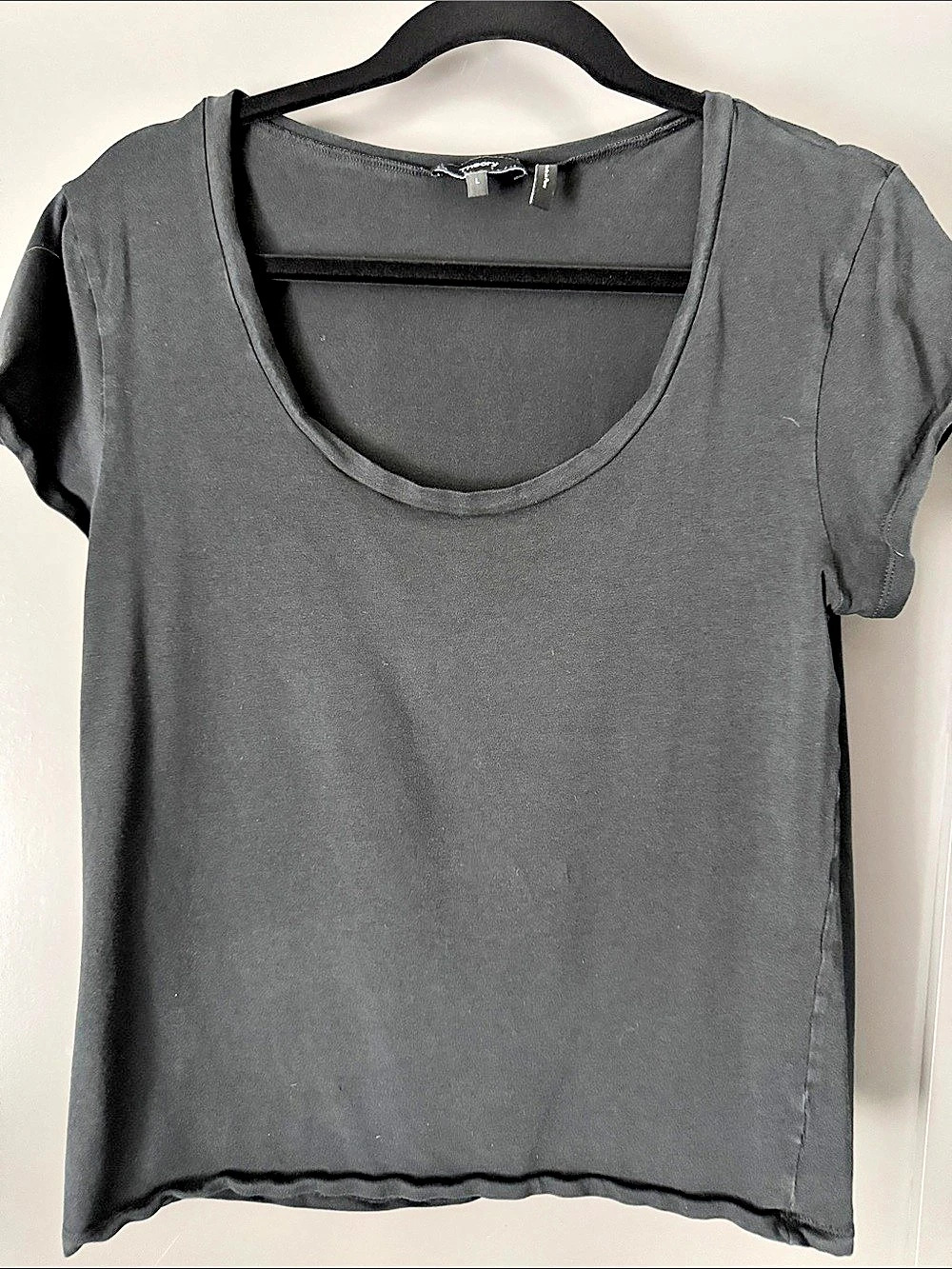 Theory Scoop Neck Short Sleeve Tee Gray Large